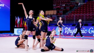 sq jr sfe04759 copia simone ferraro ph